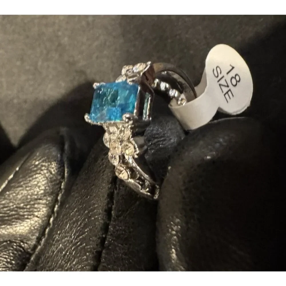 NEW Premier Designs Fashion Blue CZ 2 PC Stackable Ring Womens 18 US 8.5